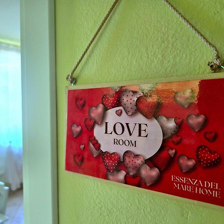 Essenza Del Mare Home ลีวอร์โน ภายนอก รูปภาพ